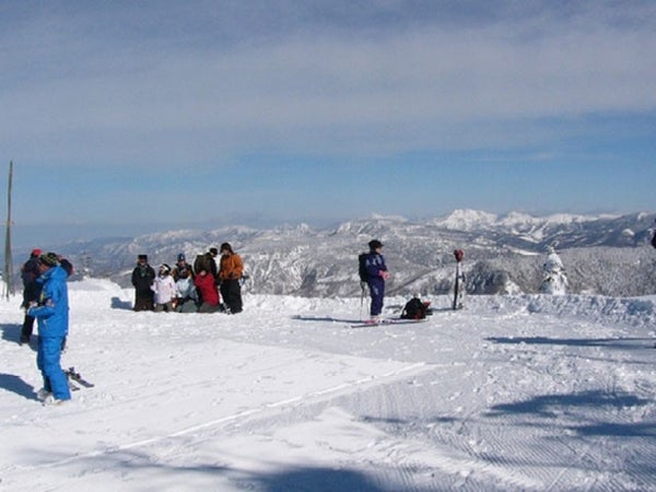 ■●夜発日帰り 菅平高原パインビークスキー場2